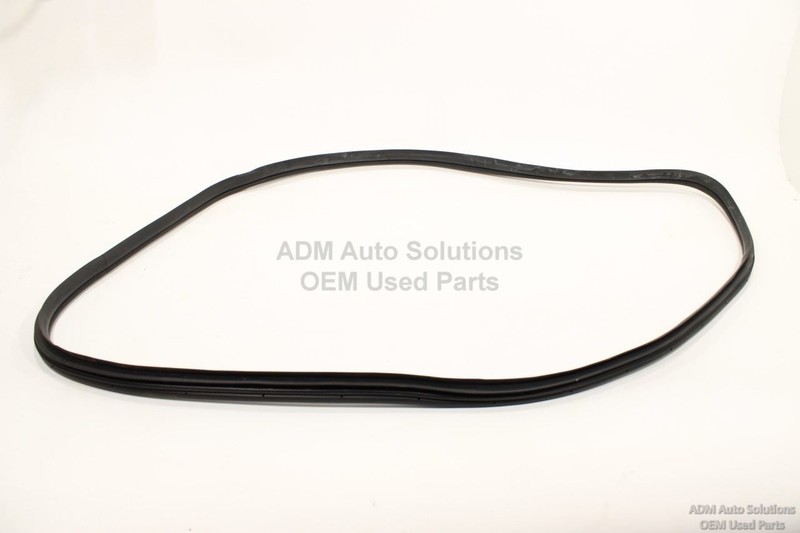 2021-2023 HYUNDAI ELANTRA FRONT RIGHT SIDE DOOR WEATHERSTRIP SEAL RUBBER OEM