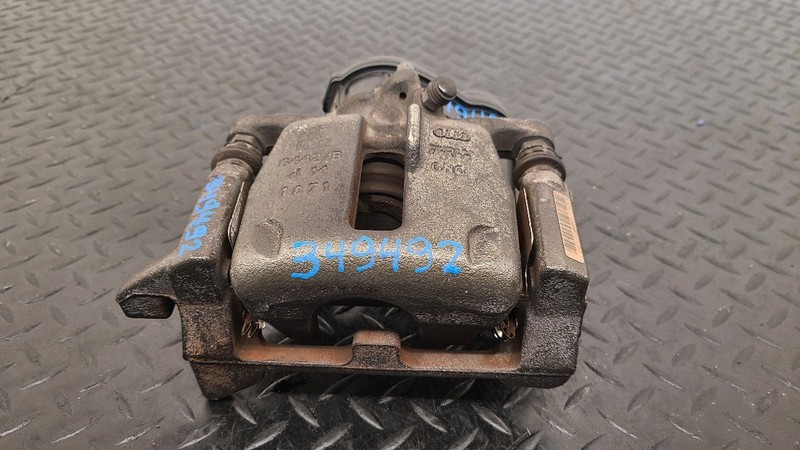 09-17 Audi Q5 Rear Left Driver Brake Caliper W/O Hybrid OEM 8K0615403B