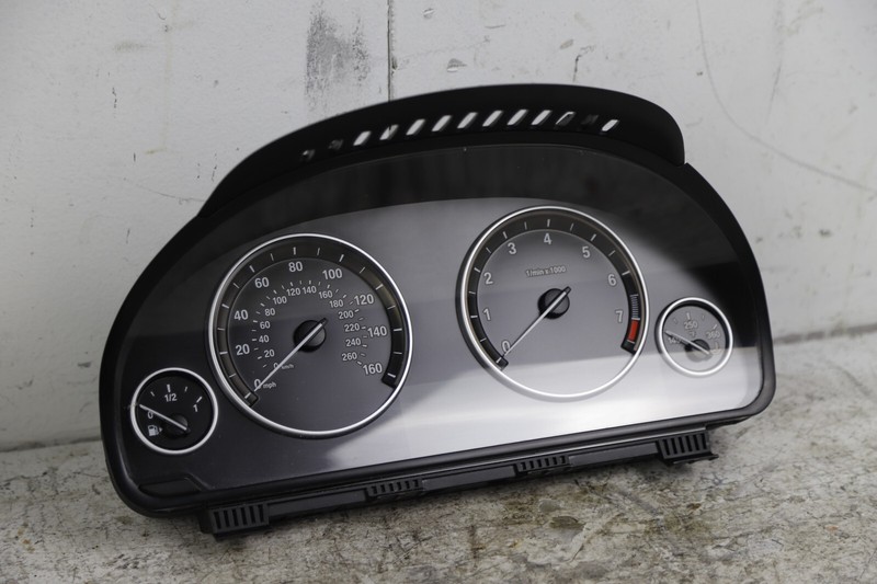 BMW F25 F26 X3 X4 F15 F16 F10 LCI Instrument Cluster Speedometer 9348713 OEM