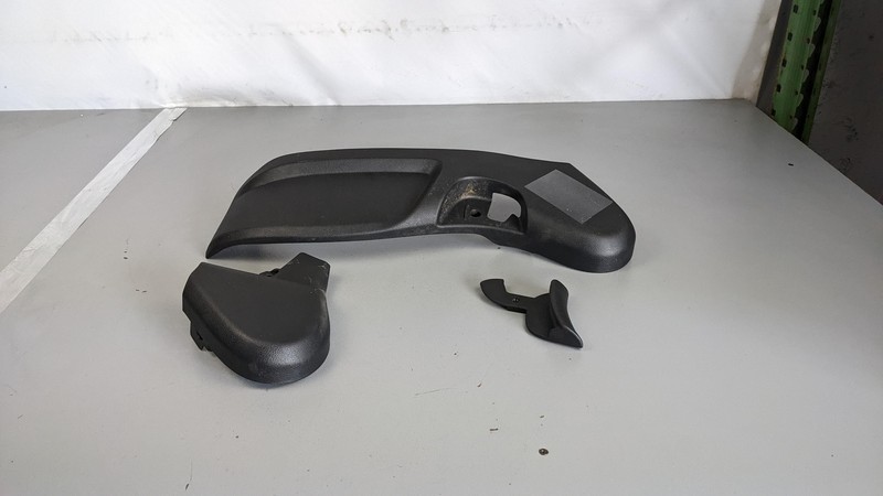 3PC Front Right Seat Covers w/ Handle 2022 Kia Soul LX 88020-K0000 2020 2021