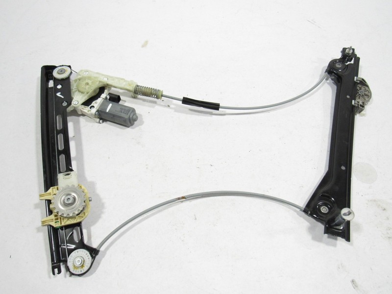Porsche Cayman 718 2018 Front Right Window Glass Regulator Motor 17-24 |@2:M