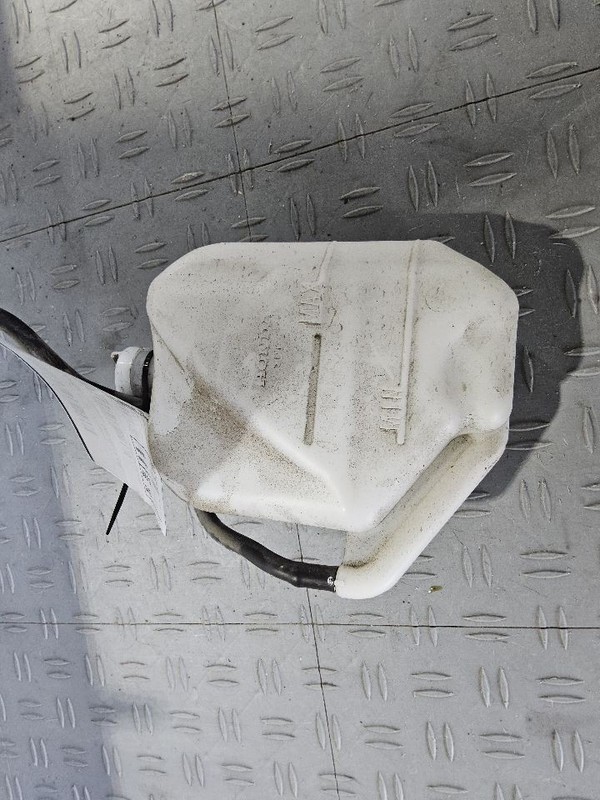 Coolant Reservoir Main Right Hand Engine Compartment Fits 22-25 CIVIC 3577337