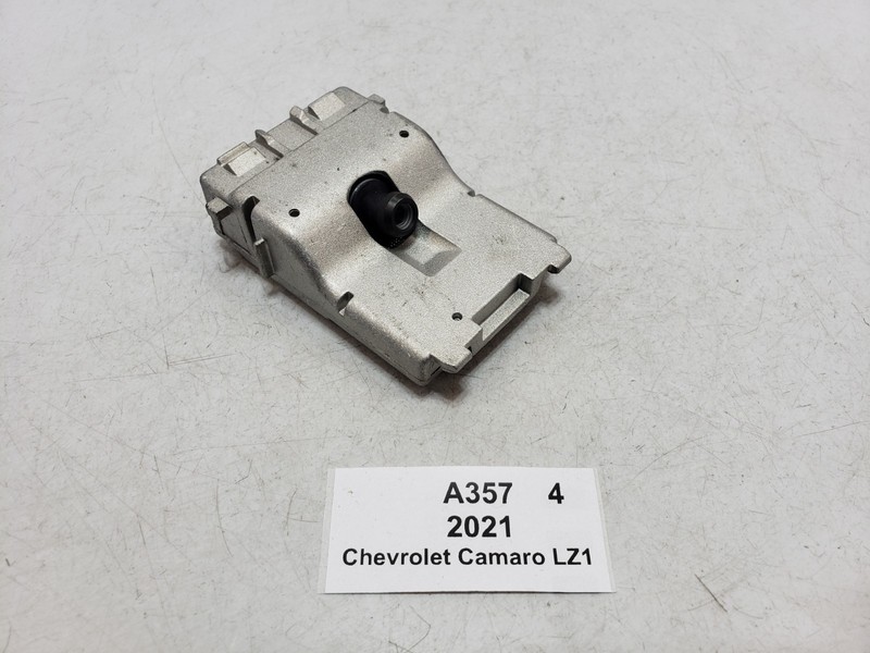 ✅ 19-24 OEM Chevrolet Camaro ZL1 Front Windshield Lane Departure Assist Camera