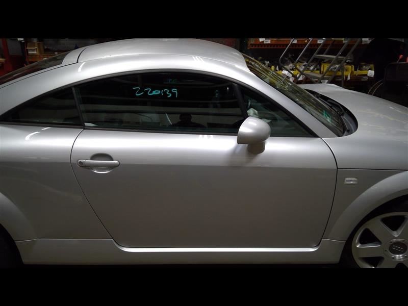 Passenger Right Front Door Coupe Silver Fits 00-06 AUDI TT 803300