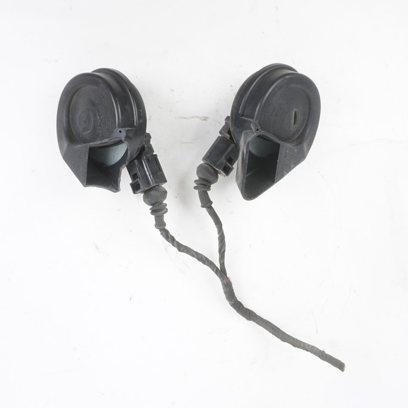 2011-2018 Audi A8 A8L S8 Horn SignalOEM