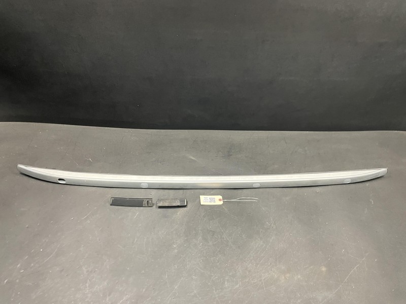 Right Roof Rack Rail 2018 Kia Sportage 87280-D9510-PCC 2017