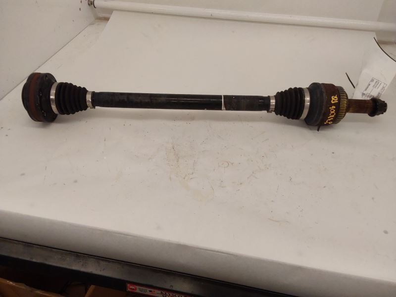 Passenger Right Axle Shaft Rear Fits 17-19 G90 3062687