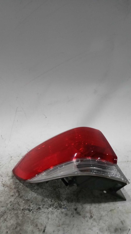 Used Left Tail Light Assembly fits: 2009 Honda Odyssey quarter panel mounted Lef