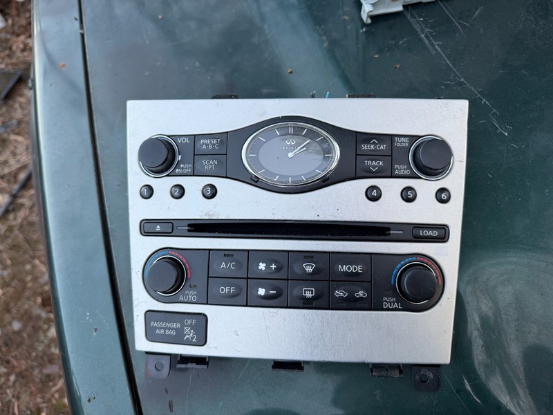 11-17 INFINITI 370Z G37 G35 FX35 EX35 M35 OEM RADIO STEREO HVAC AC CONTROL PANEL