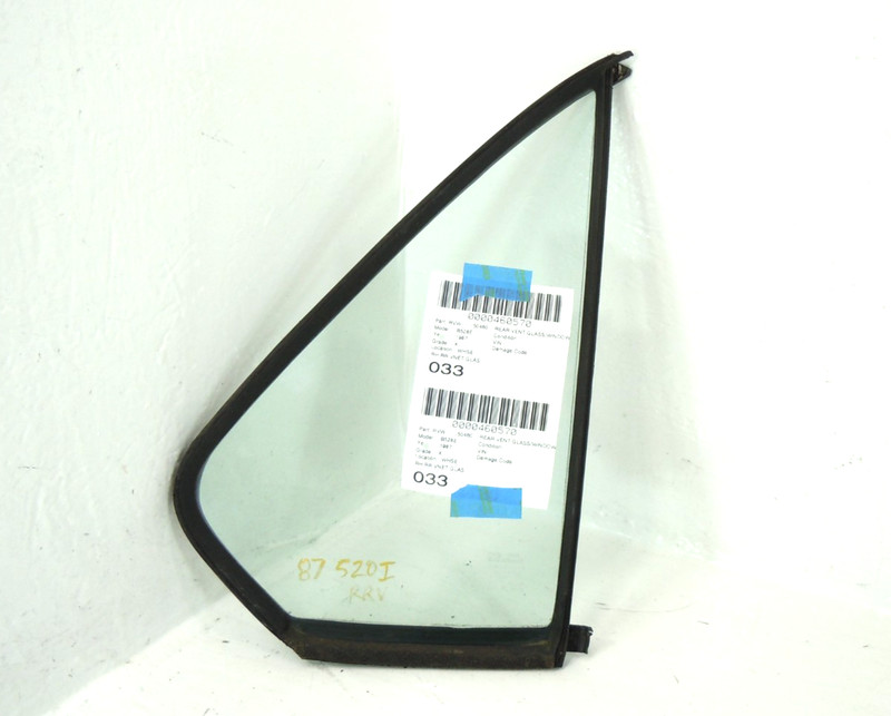 1982-1988 BMW 528E E28 Rear Door Window Vent Glass Passenger Right OEM