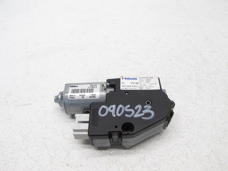 12-18 AUDI C7 A6 S6 A7 S7 SEDAN OEM SUN ROOF MOONROOF MOTOR REGULATOR OEM 090523