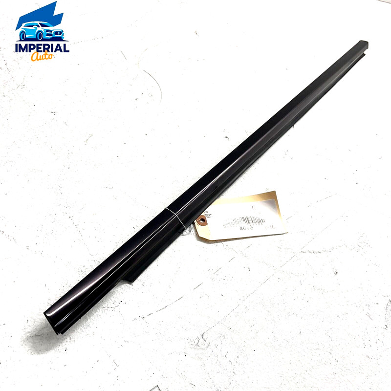 2006 – 2009 MERCEDES E350 W211 BELT MOLDING GARNISH EXTERIOR TRIM FRONT LEFT OEM