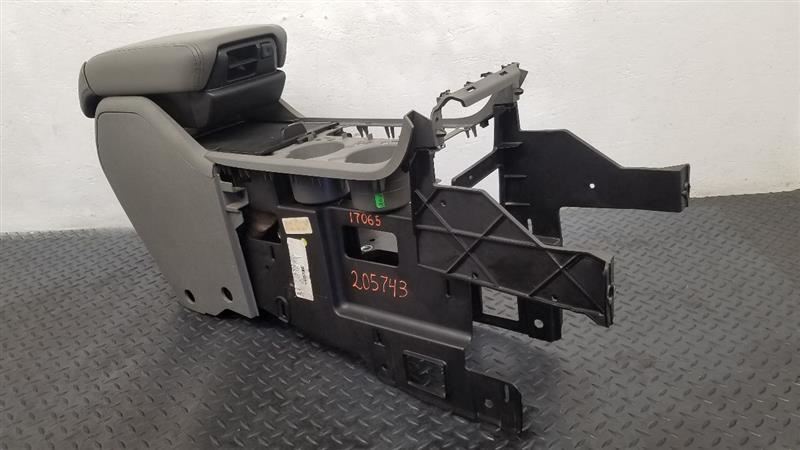 13-17 Chevrolet Traverse Floor Console W/ Armrest Assembly Gray OEM 22739835