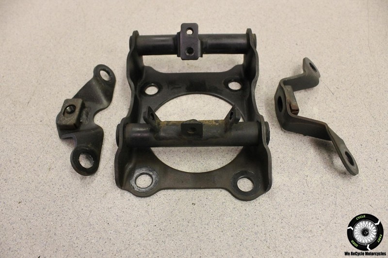 1986 Yamaha Virago 700 XV700 ENGINE MOUNT MOTORS BRACKETS XV 86