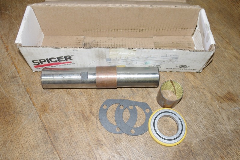 Volvo 1112400 VO112400 Spicer Set *FREE SHIPPING*