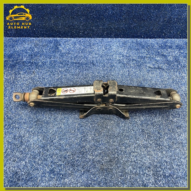 2009-2018 RAM 1500 OEM Scissor Jack Lifting Tool Assembly 52014430AA
