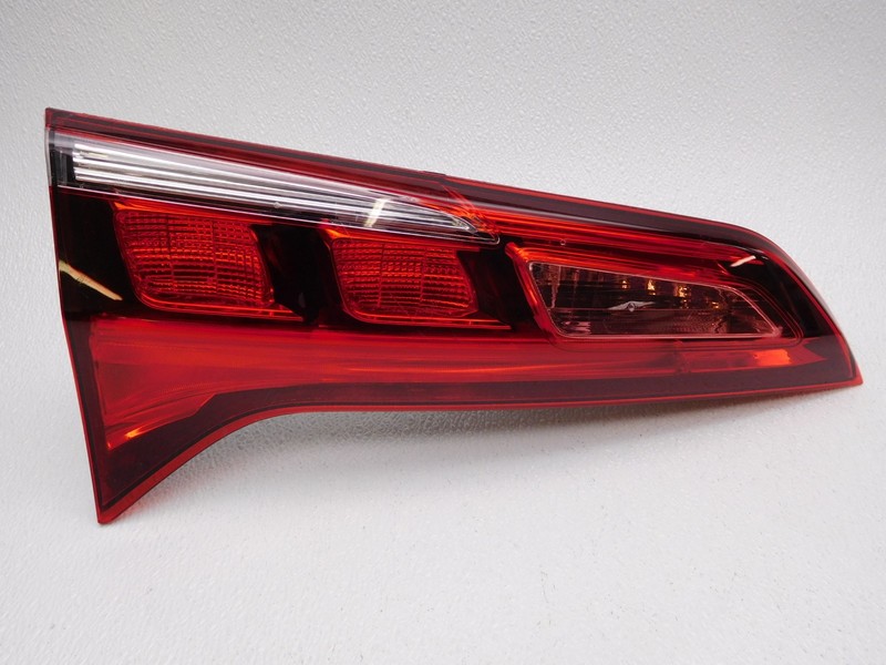 OEM Left Lid Mount Tail Lamp Acura RDX 34155-TX4-A51 Minor Lens Visual Flaw