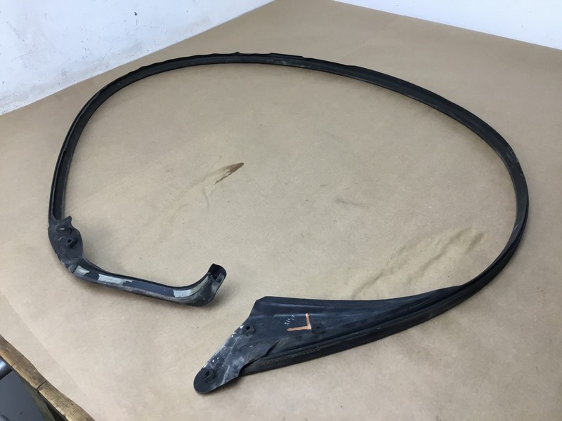 11-12 Fisker Karma 2012 Left Roof Rack Weatherstrip Seal Rubber ;:Y