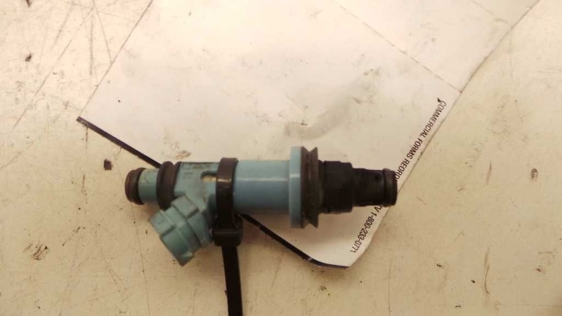 01-05 LEXUS IS300 3.0L 6CYL FUEL INJECTOR