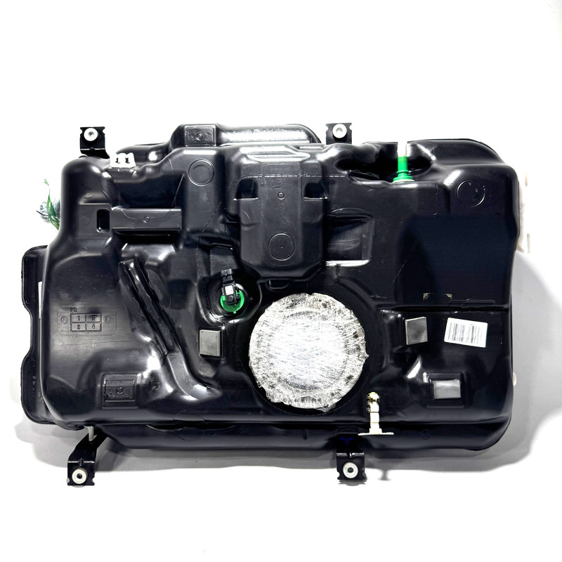 📌 2014 - 2020 MERCEDES GLA250 X156 2.0L FUEL GAS TANK RESERVOIR A2464703001 OEM