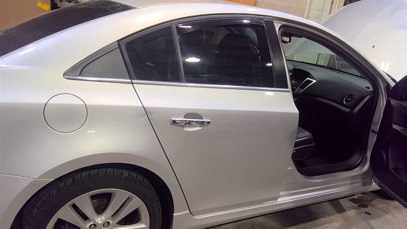 Passenger Rear Side Door VIN P 4th Digit Limited Fits 13-16 CRUZE 3612911