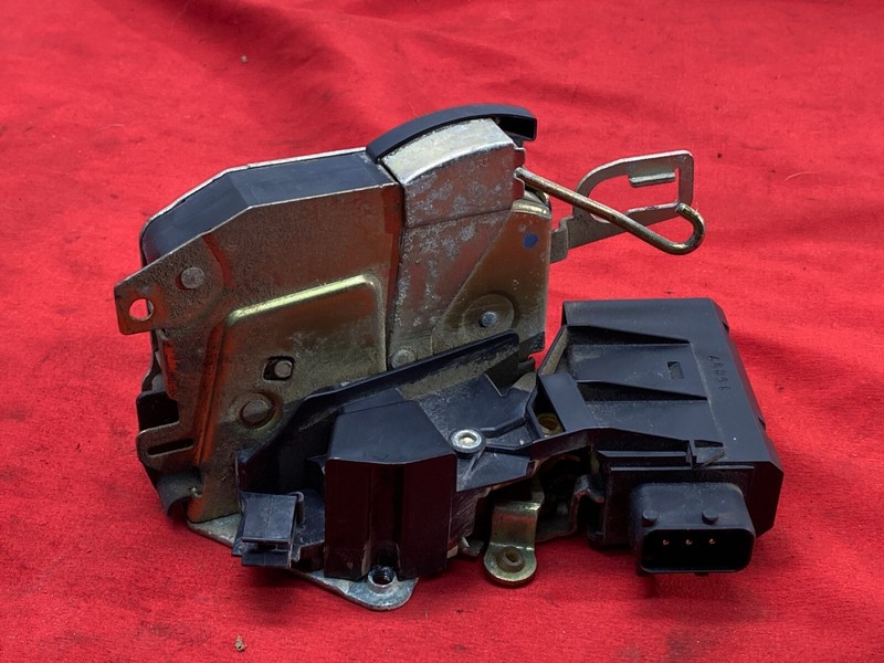 91-98 BMW E36 3 Series M3 4-Door Front Left Driver Door Lock Latch Actuator OEM✅
