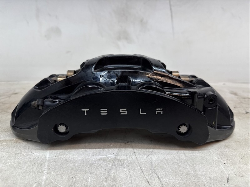 π21-23 Tesla S X Front Driver Brake Caliper Left 1420621-00-B 16157 S13