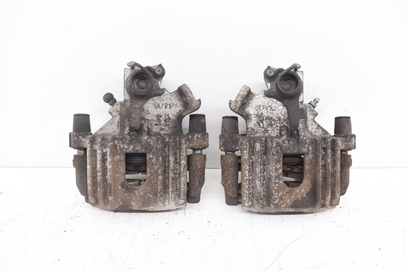 2006 Mini Cooper S R52 Rear Left & Right Brake Caliper Pair Set OEM KW87