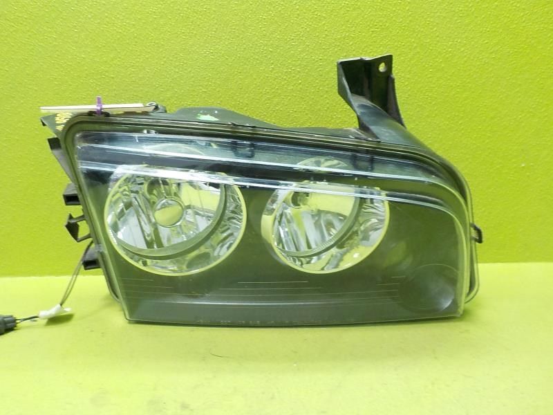 06-10 Dodge Charger Right Passenger Headlamp Headlight Halogen OEM 04806164AE