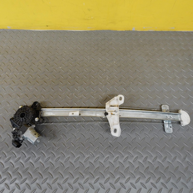 2023-2025 HONDA ACCORD REAR RIGHT SIDE DOOR WINDOW REGULATOR W/ MOTOR OEM