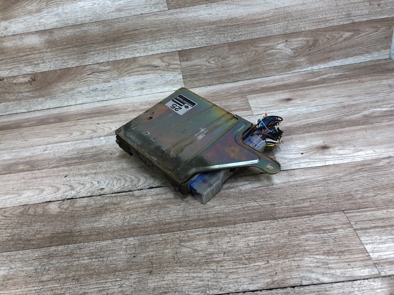 NISSAN 300ZX OEM FRONT ENGINE MOTOR DME COMPUTER ECU ECM 3.0L 1989-1990