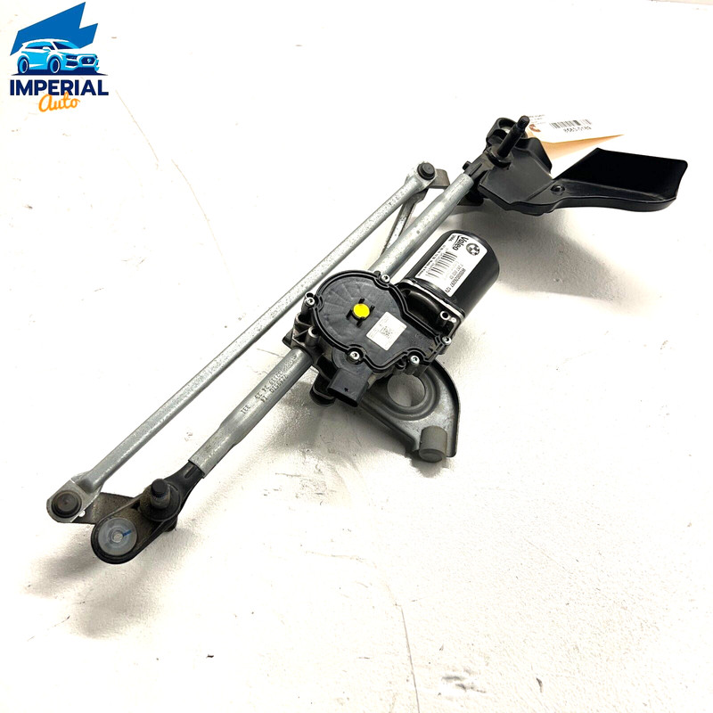 BMW M240xi F23 2017 - 2021 M2 230xi 228xi WINDSHIELD WIPER LINKAGE W/ MOTOR OEM