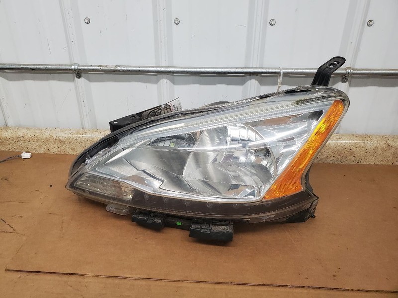 Driver Headlight Halogen With LED Accents Fits 13-15 SENTRA 291218