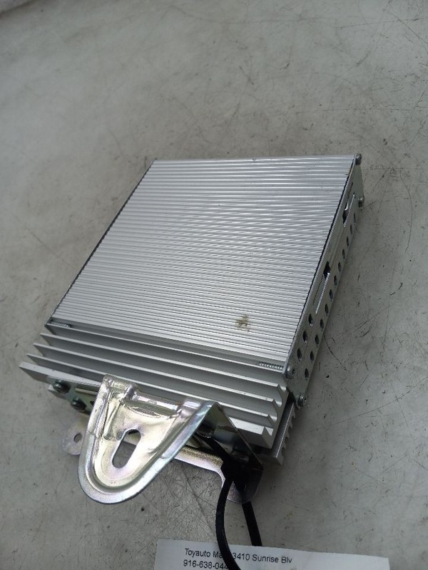 08-10 TOYOTA HIGHLANDER SPORT 3.5L FWD AT RADIO / AUDIO AMPLIFIER UNIT