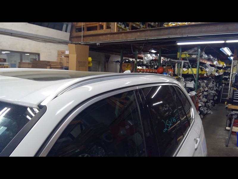 2014-2018 X5 Left Luggage Rack 1593745
