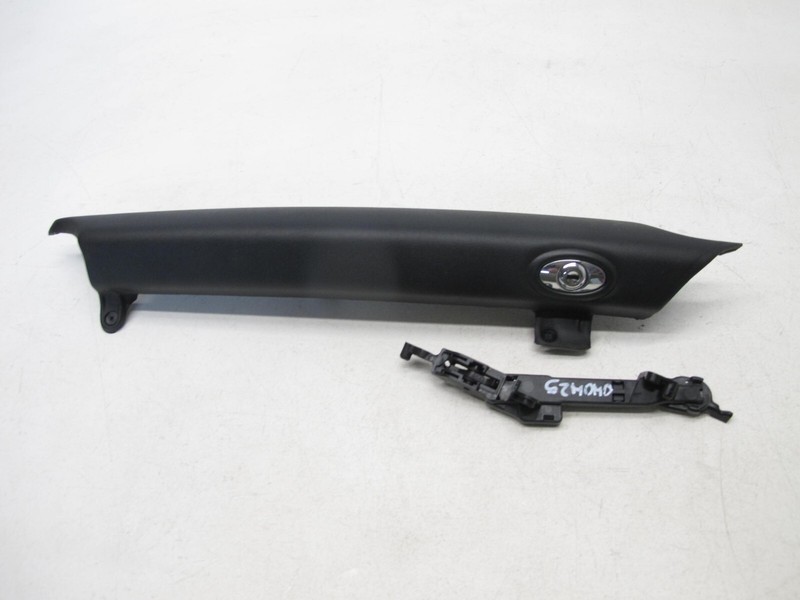 07-15 MINI COOPER S R55 - R59 DASH KNEE GLOVE BOX PROTECTION TRIM OEM 040425