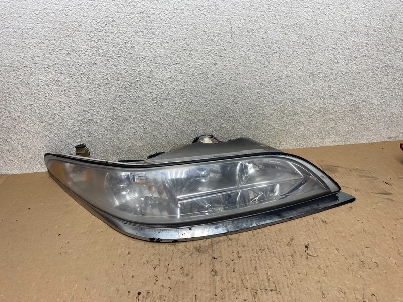 1997 - 1998 Lincoln Mark VIII 8 Right Passenger RH Side Headlight Oem r6615 DG