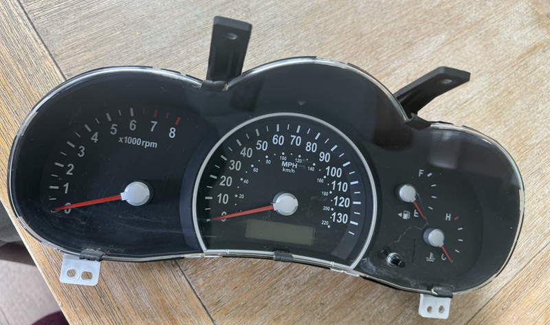 06 07 KIA Sedona Speedometer Instrument Cluster Dash Panel Gauge187,782 Miles