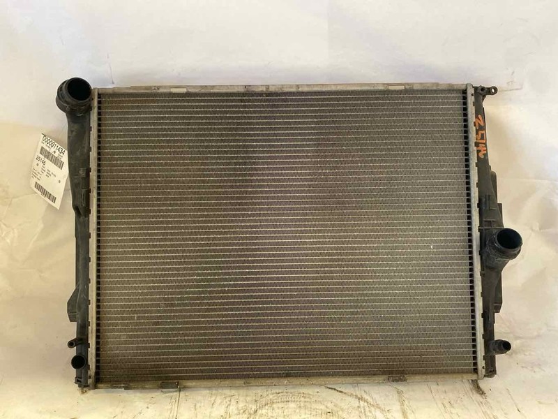 Radiator BMW 325I 06