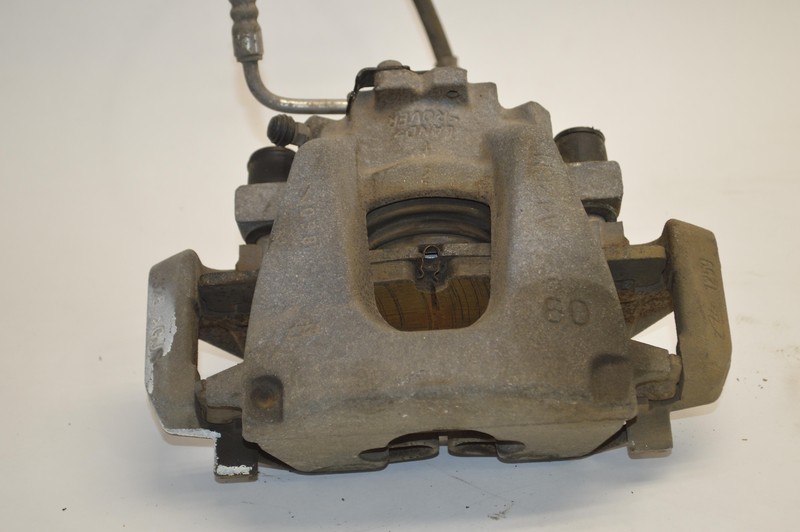 2017-2020 JAGUAR F-PACE XE XF 2.0L FRONT LEFT DRIVER SIDE BRAKE CALIPER OEM