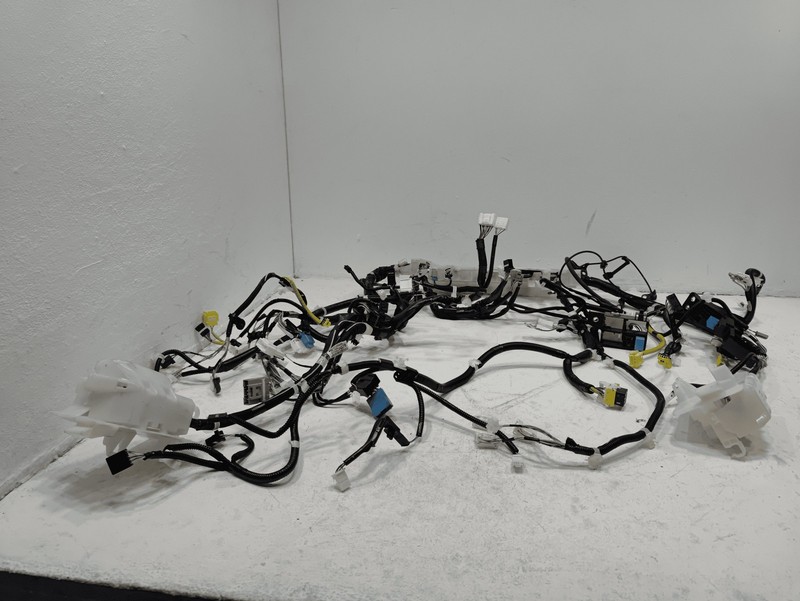 2018-19 Toyota Camry 2.5L XSE Dashboard Instrument Panel Wire Wiring Harness OEM