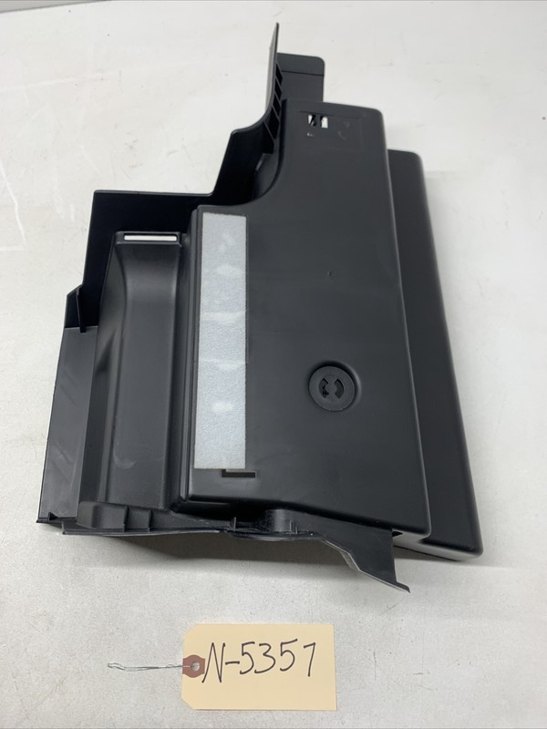 Rear Left Trunk Floor BracketFor 17-22 Tesla Model 3 1470967-00-B 5357 U16