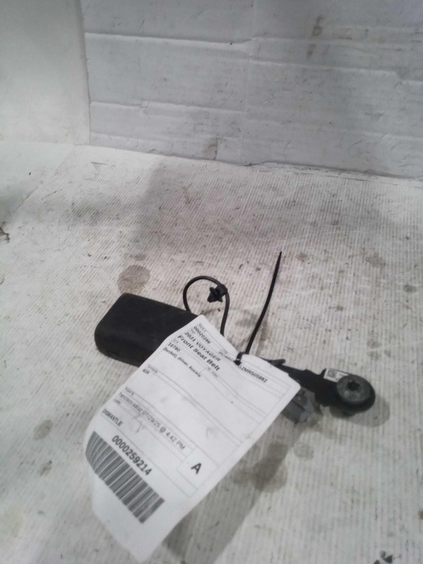 2021 Chrysler Voyager OEM Grey Seat Belt 4DR Used 144K Miles NJ25-20286-495859