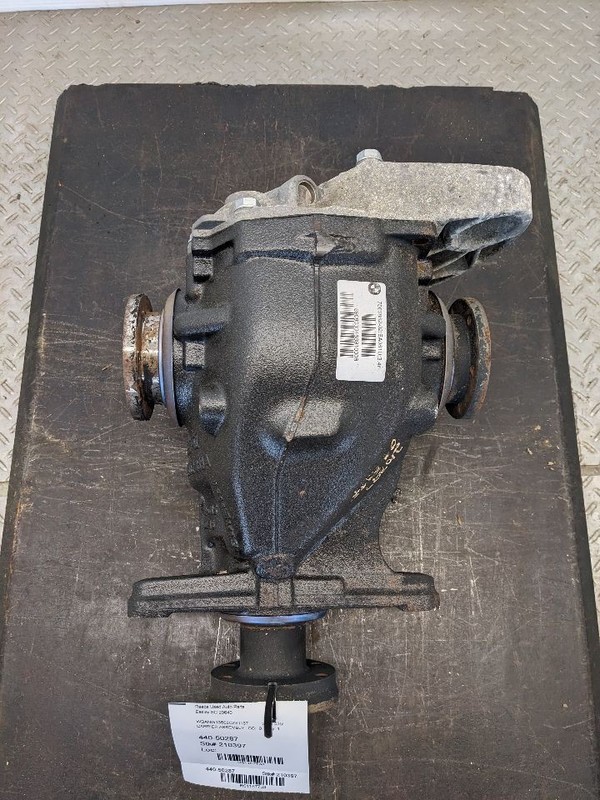 Carrier Xi AWD Rear Manual Transmission 3.46 Ratio Fits 08-10 BMW 528i 1157733
