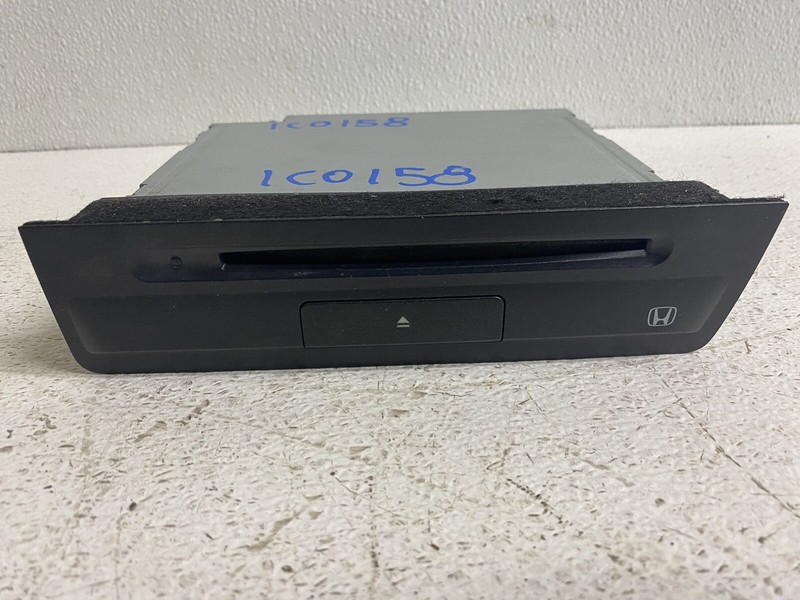 2000-2005 Honda Civic Disc CD Player Holder Slot 08A53-S5D-100 Dash Interior Oem