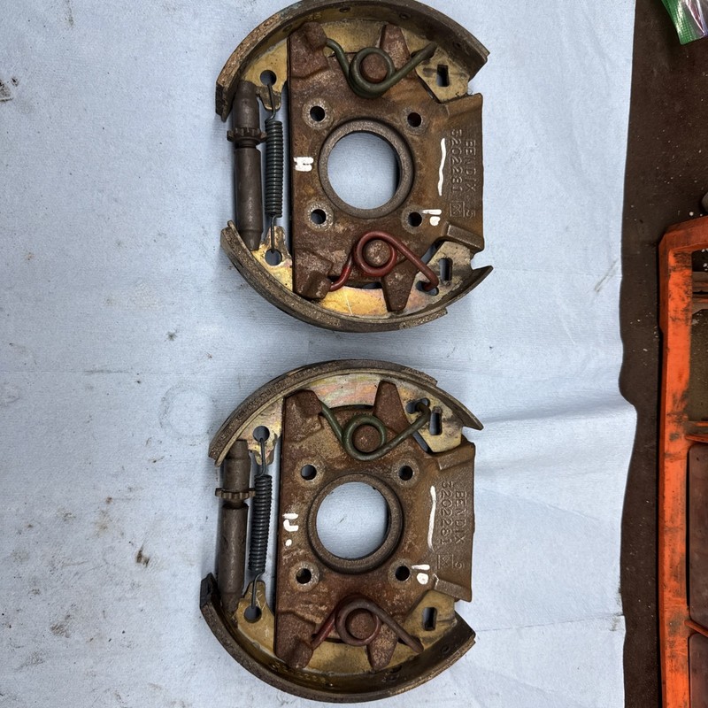 VINTAGE 1970’s s EZGO MARATHON GOLF CART Brake Pads 10