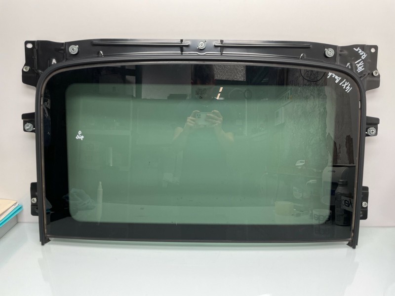 13-15 BMW X1 E84 PANORAMIC SUNROOF SUN ROOF WINDOW GLASS REAR SECTION OEM