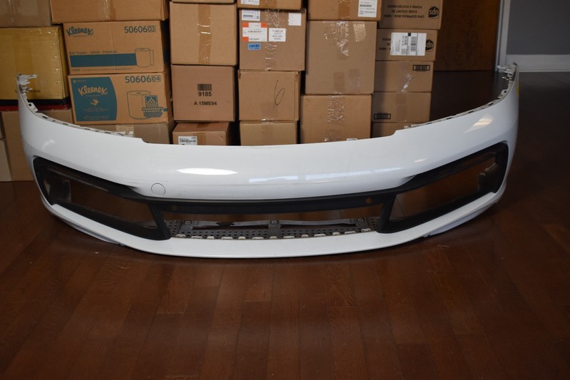 2020-2021 PORSCHE 911 CARRERA 992 FRONT BUMPER COVER W/ PDC HOLE OEM 992807221N
