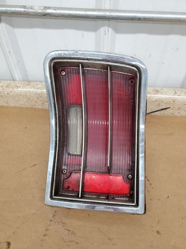 Driver Left Tail Light Excluding Station Wgn Fits 71 CHEVROLET PASS. 289643