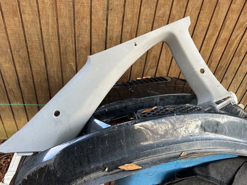 92-95 HONDA CIVIC 2 DOOR COUPE REAR LH DRIVER SIDE QUARTER WINDOW TRIM PANEL